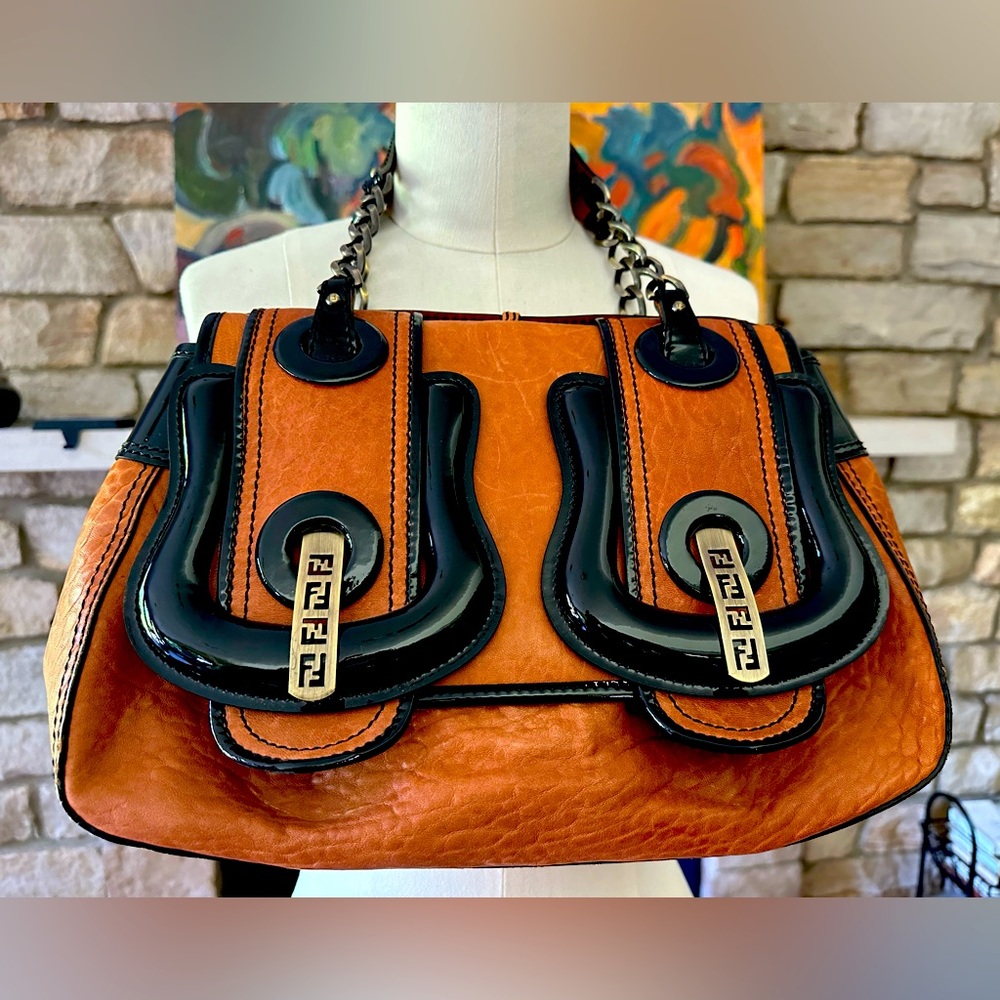Vintage Fendi B Nappa Buckle handbag